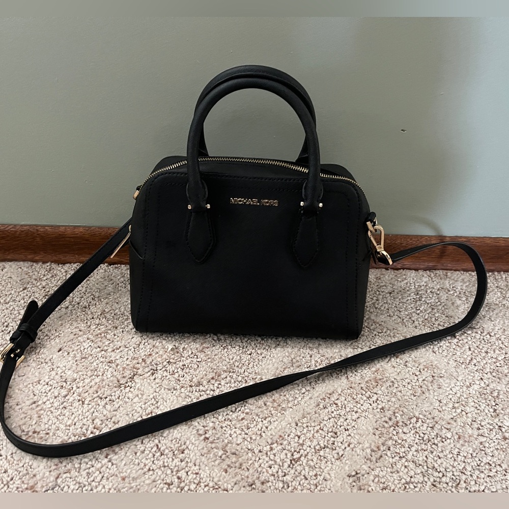 Authentic Michael Kors purse